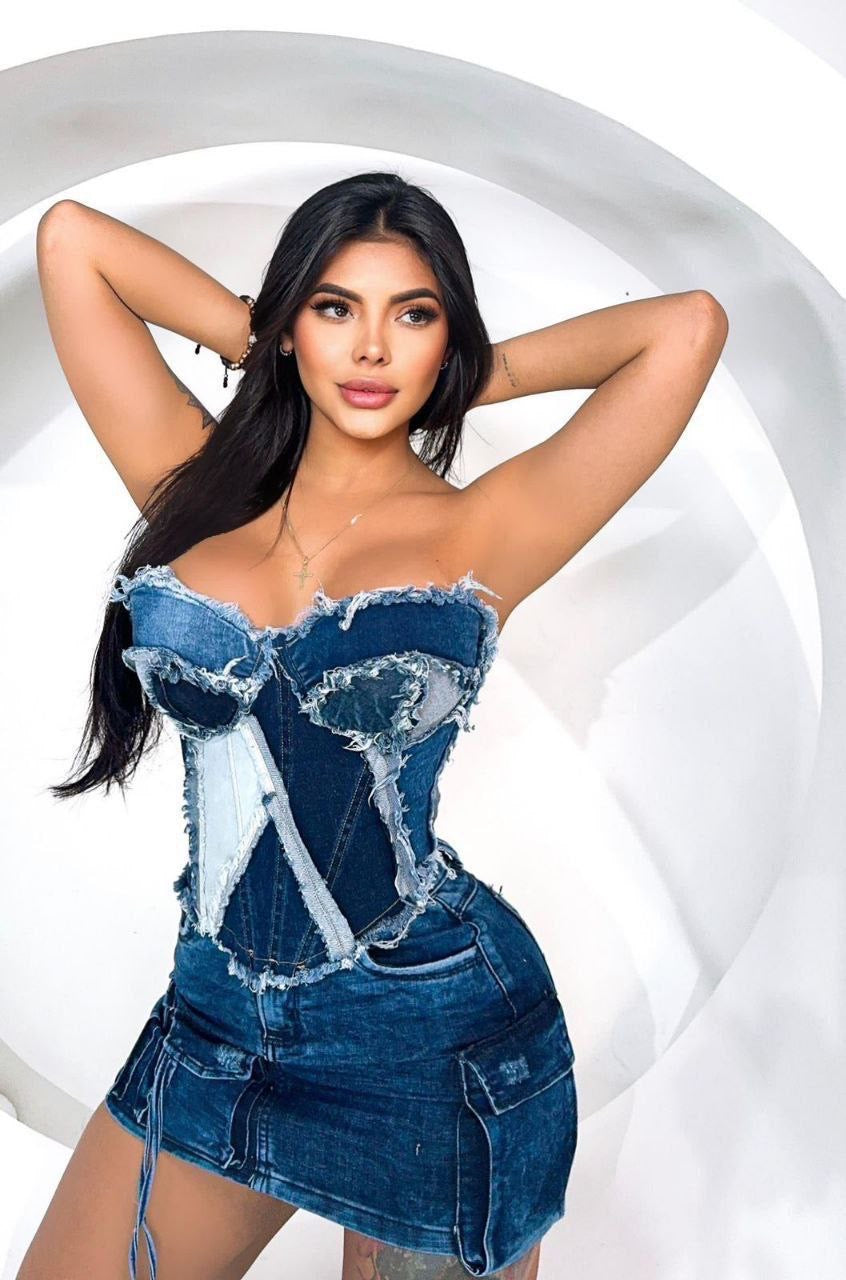 BUSTIER JEANS